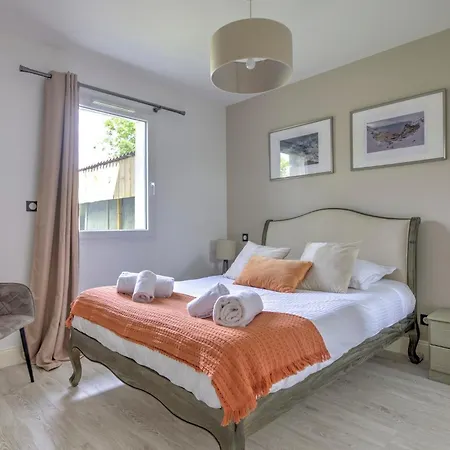 Vakantiehuis Madeleine - Piscine *