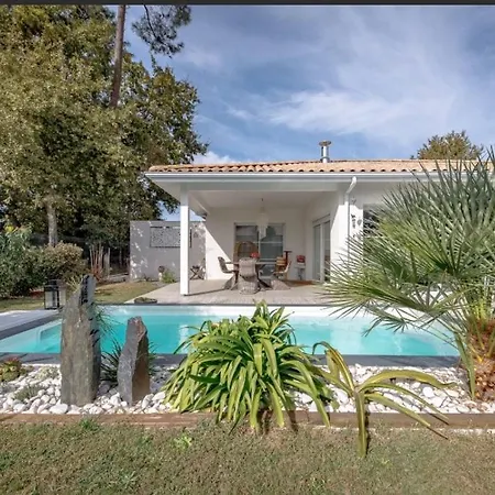 Madeleine - Piscine Et Jacuzzi Сasa de vacaciones